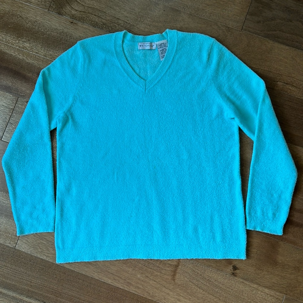 V-neck long sleeved sweater, aqua green, size L